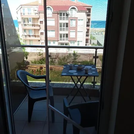 студио Homestay